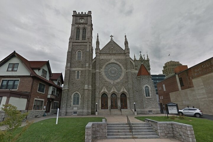 Self-Guided Allentown Scavenger Hunt: The Art of Allentown - Photo 1 of 4